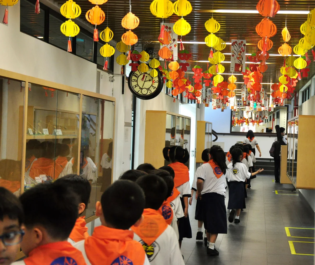 新加坡三育中小学的校内支持和特殊需求教育